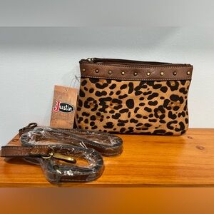 JUSTIN BOOTS NWT Western Studded Animal Print Zip Crossbody Card Slots BRAND NEW